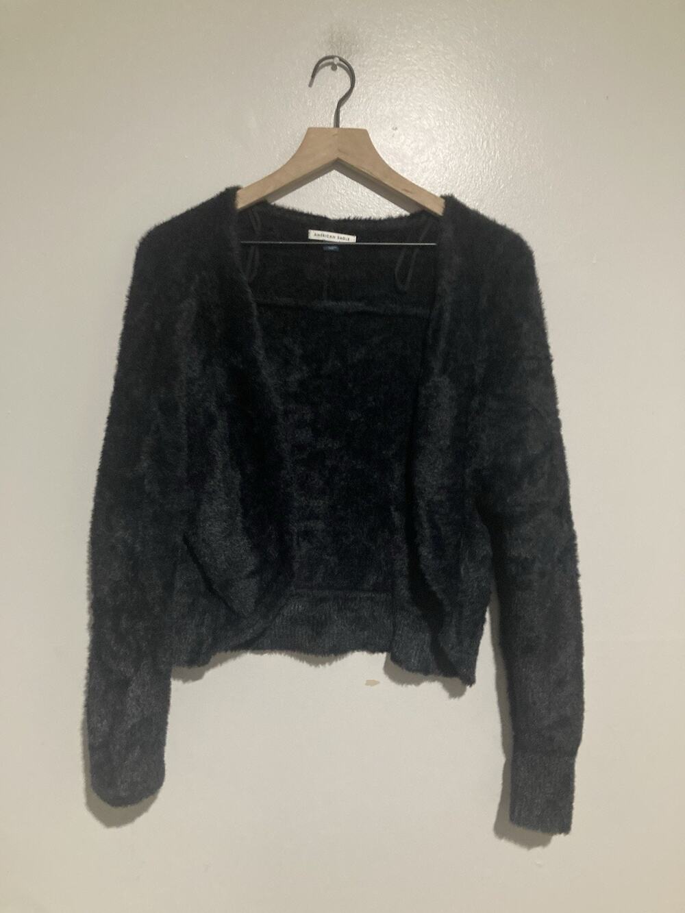 Urban Outfitters Cardigan Womens L Black Fuzzy Cropped Open Front Shaggy Boho